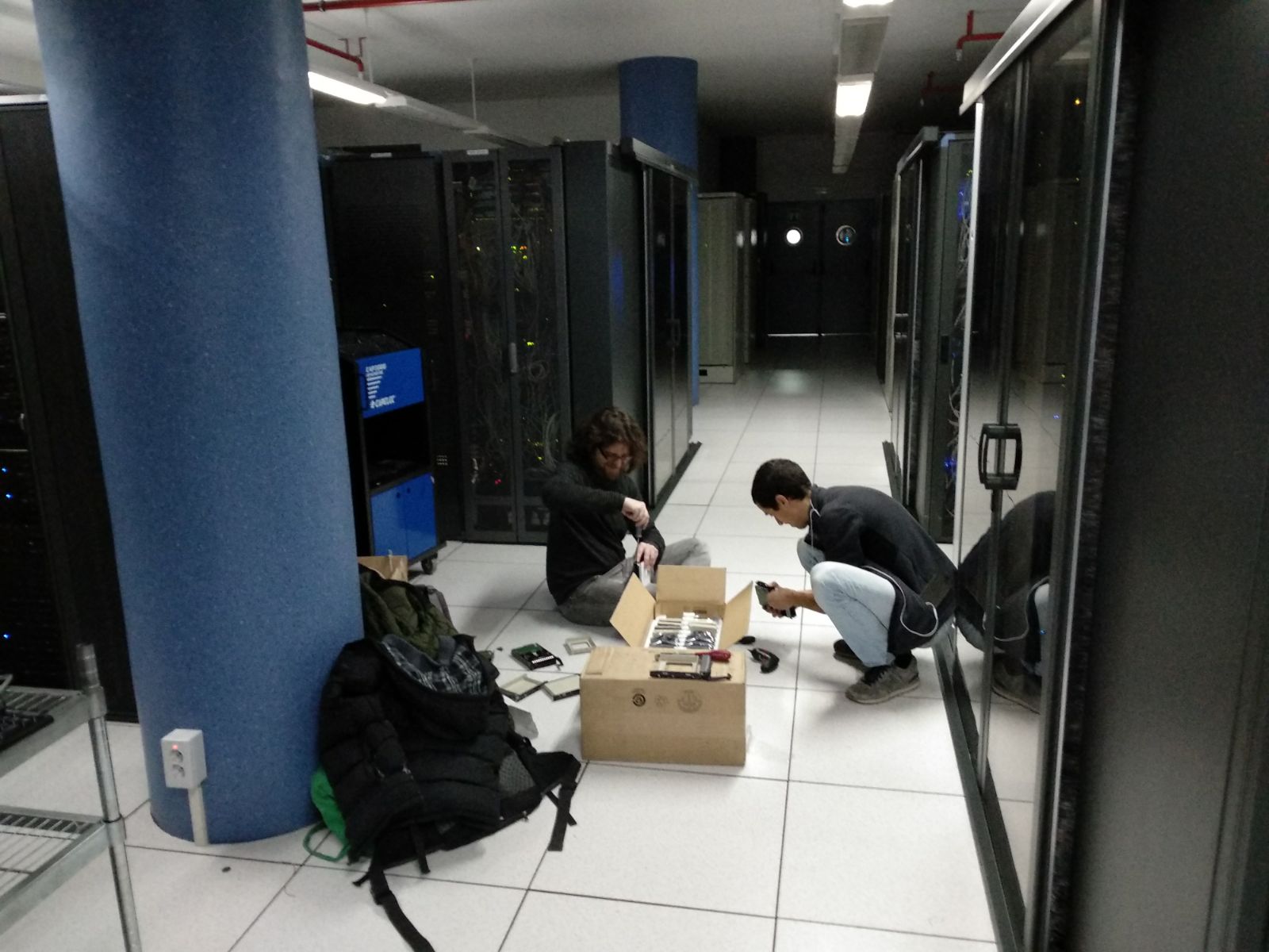 Vortex computer cluster